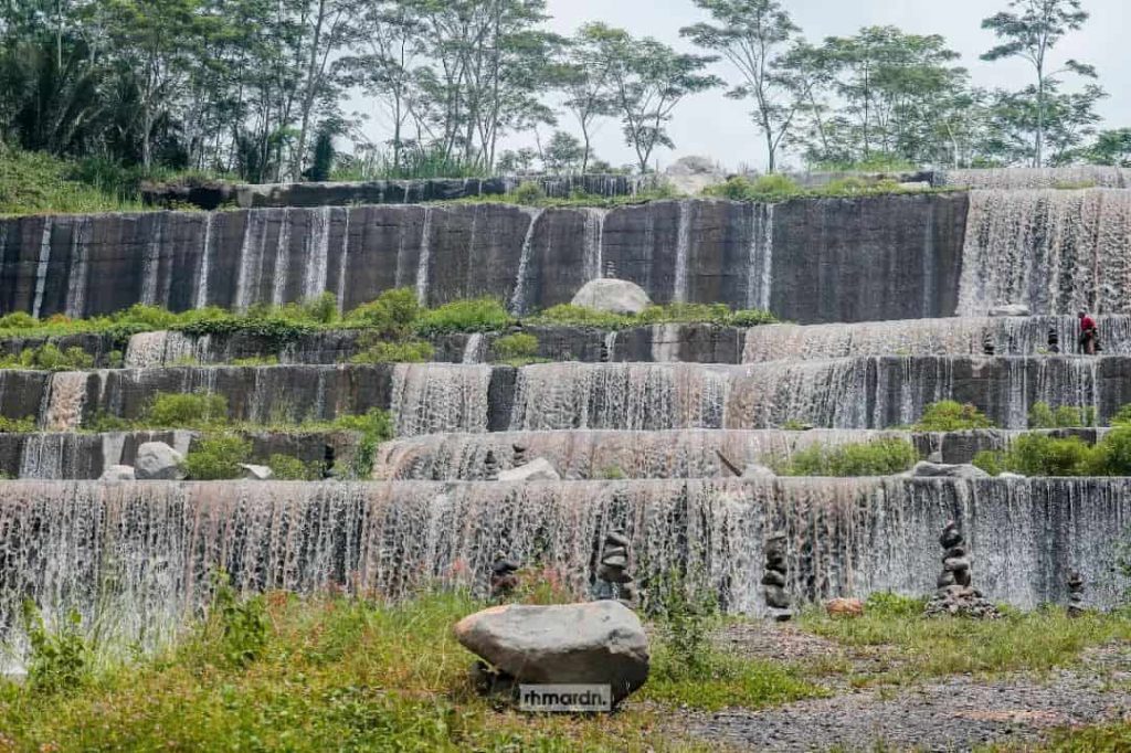 Rekomendasi Wisata Air Terjun di Jogja yang Belum Banyak Dikenal