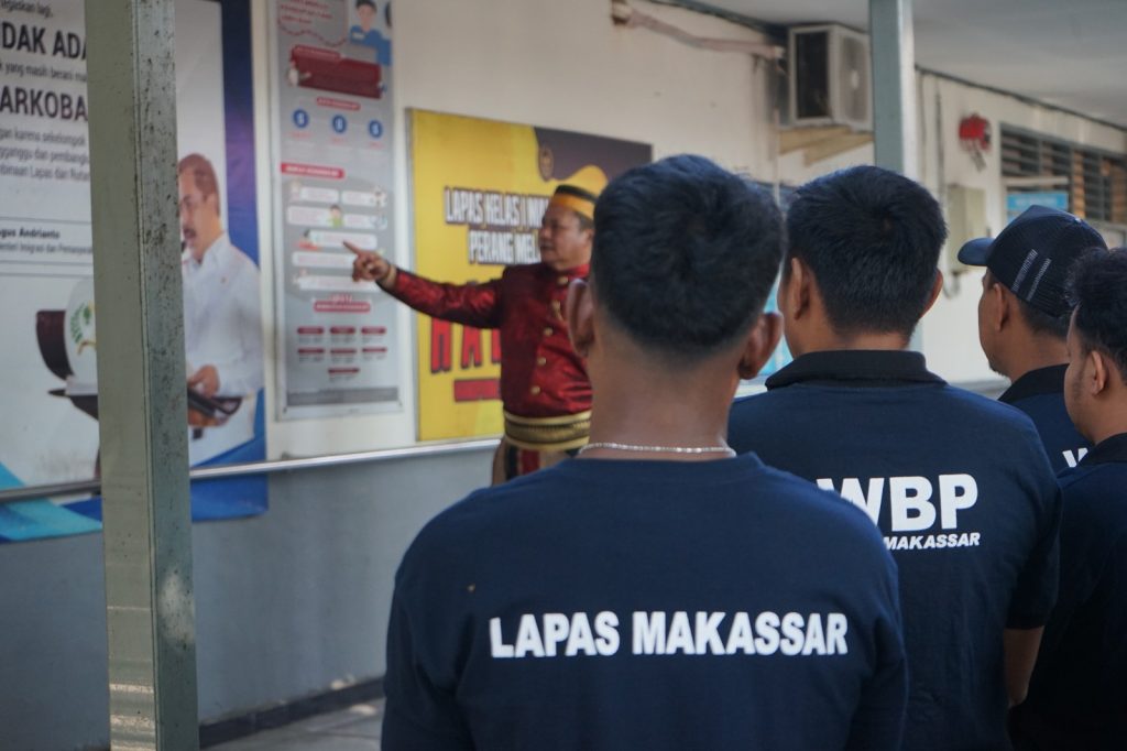 Kalapas Makassar Berikan Penguatan kepada Komandan Blok Hunian, Tegaskan Komitmen Wujudkan Lapas Aman, Tertib, Bersih, dan Bebas Halinar
