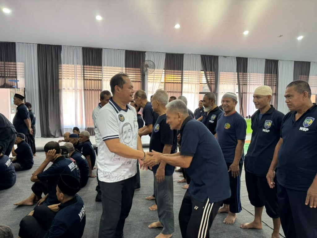 Kalapas Makassar Sapa WBP Lansia, Pastikan Pembinaan dan Pelayanan Tetap Optimal