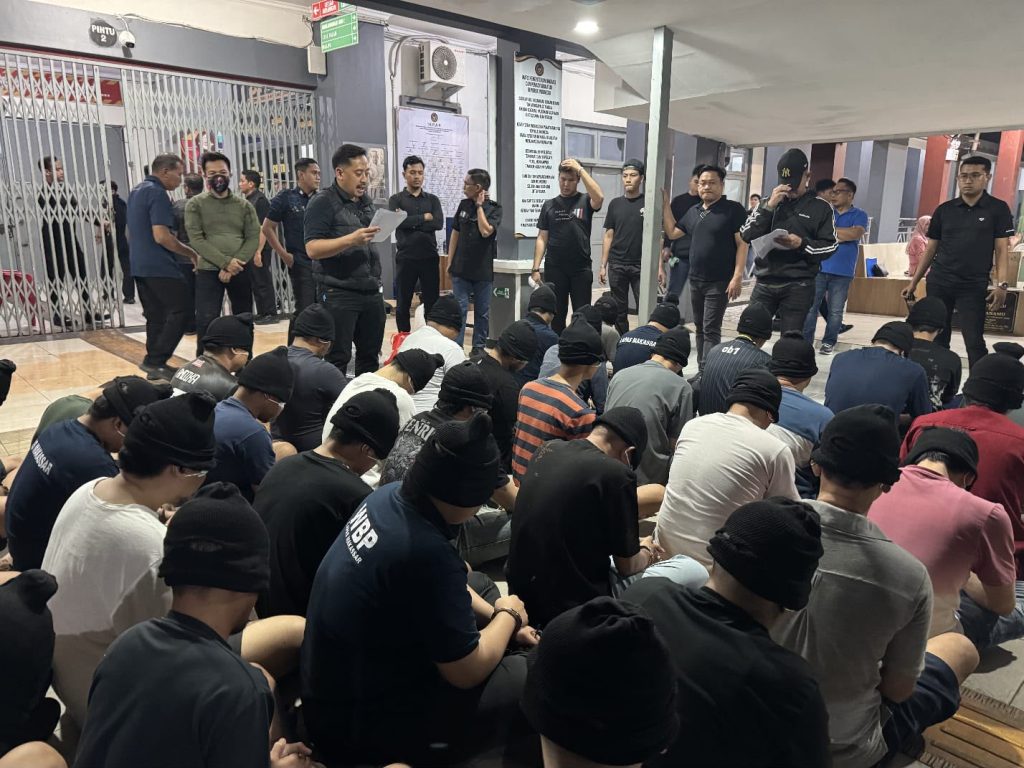 39 Narapidana Risiko Tinggi Dipindahkan dari Lapas Makassar Ke Nusakambangan