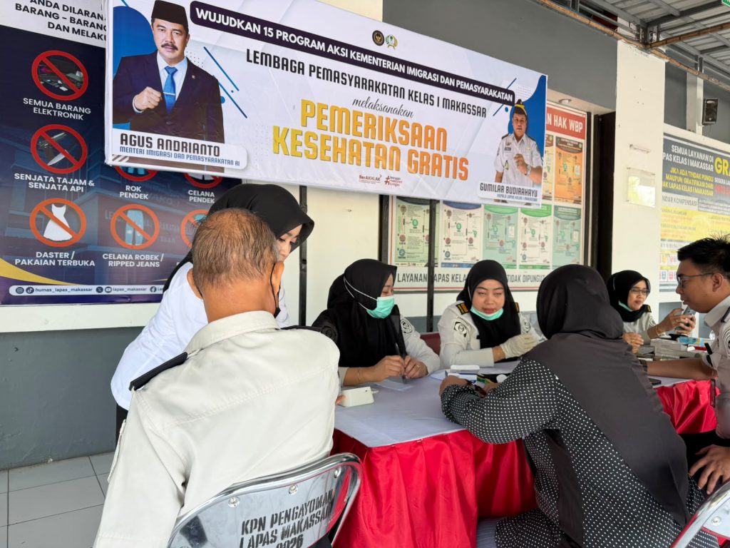LAPAS MAKASSAR HADIRKAN LAYANAN KESEHATAN GRATIS UNTUK MASYARAKAT, KELUARGA WARGA BINAAN, DAN PEGAWAI