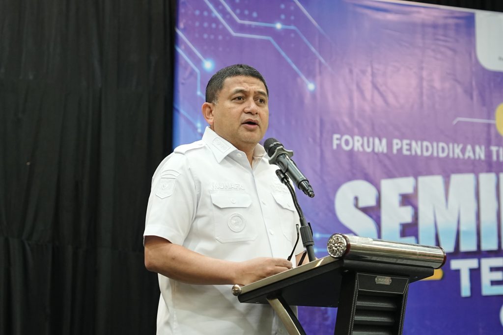 Munafri Ingin Mahasiswa Elektro Hadirkan Teknologi Modern untuk Kota Makassar