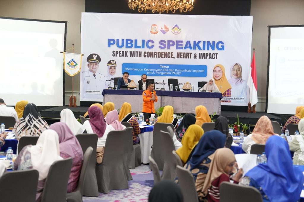 Perkuat Kompetensi Bunda PAUD dan Guru, Pokja Bunda PAUD Makassar Gelar Public Speaking