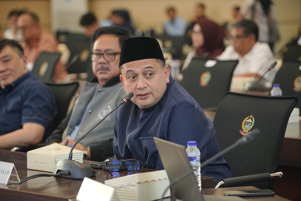 Wali Kota Appi Bawa Aspirasi Pembangunan Infrastruktur Kepulauan ke Komisi VII DPR RI