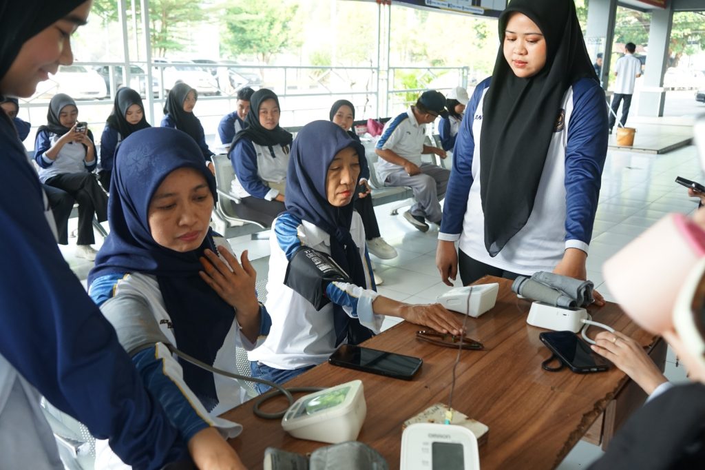 LAPAS MAKASSAR LAKSANAKAN TES KEBUGARAN GUNA PEMENUHAN DATA DUKUNG APLIKASI SATUSEHAT